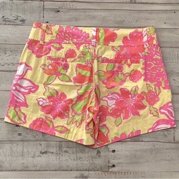 Lilly Pulitzer‎ Floral Shorts - Picture 3 of 4